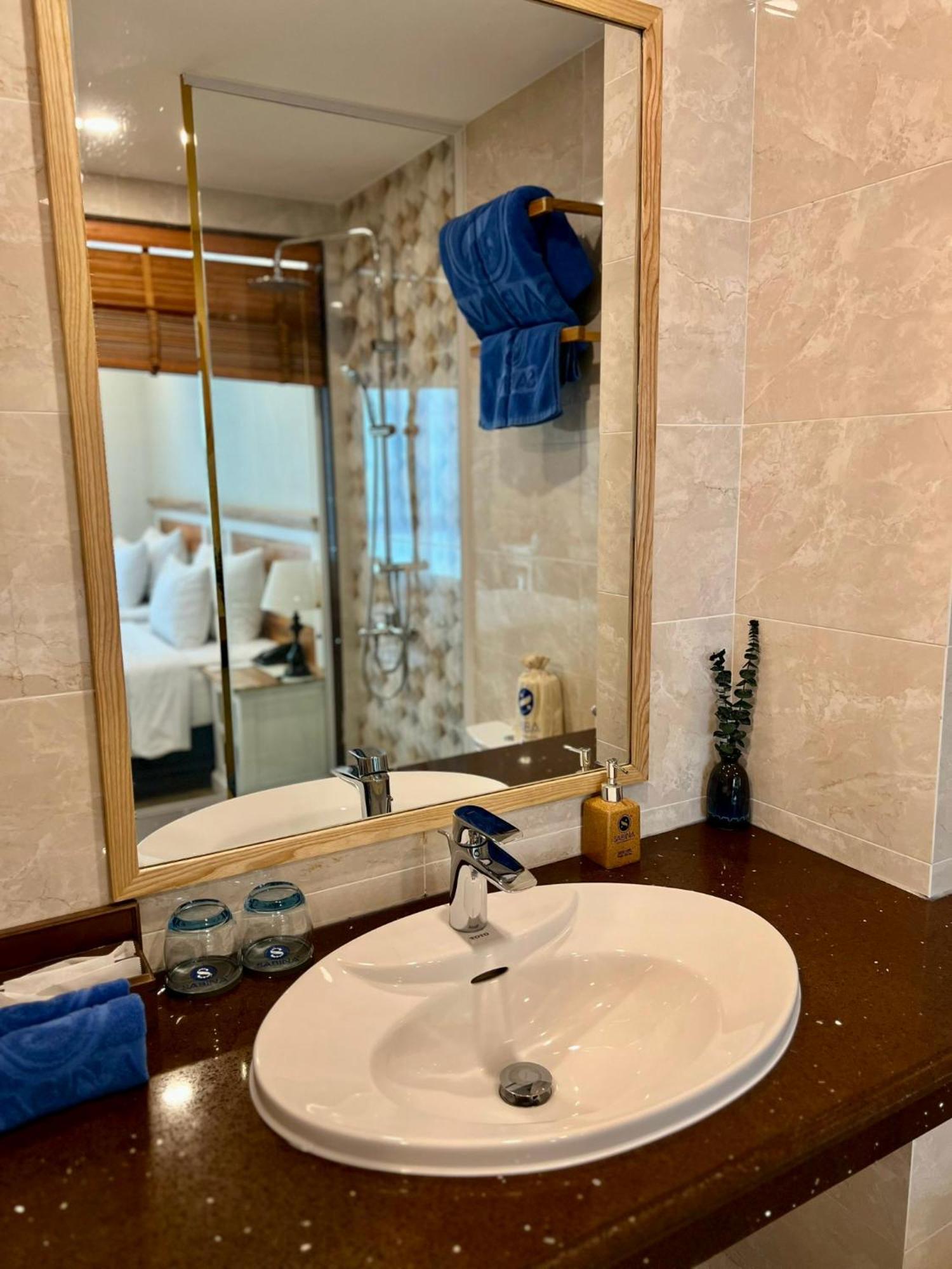 Sabina Boutique 3 Khách sạn 3*